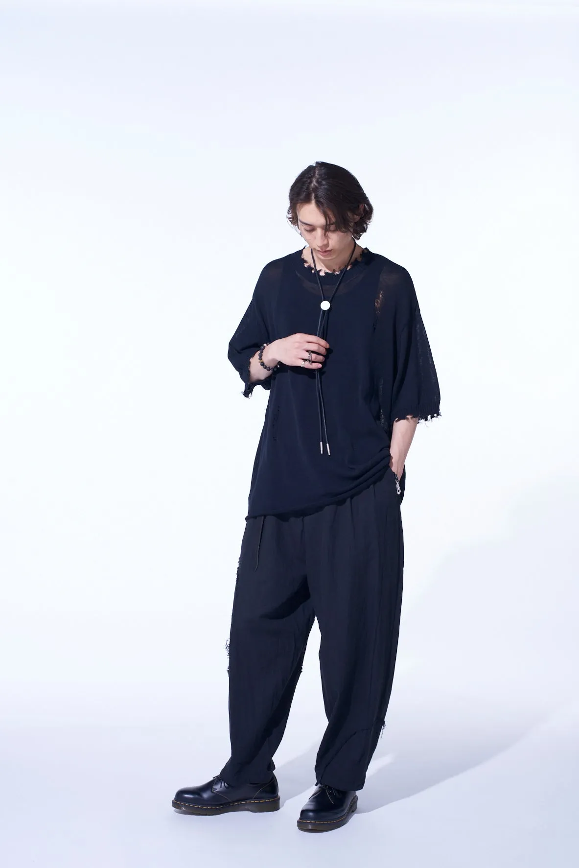 COMPACT TWIST 10G DAMAGED KNITTED PULLOVER