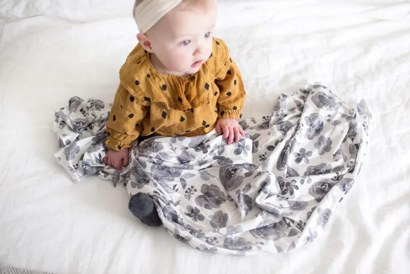 knit swaddle blanket - rowan