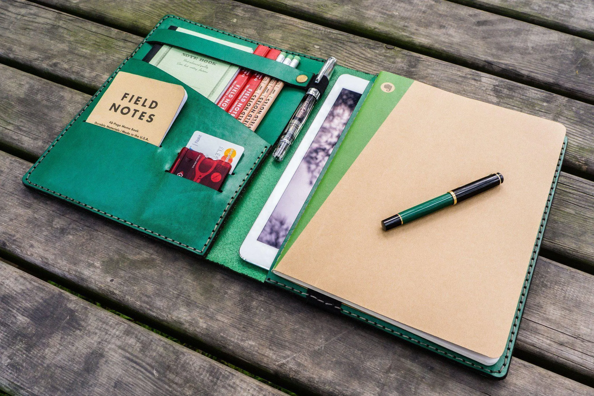 Leather Leuchtturm1917 B5 Notebook & iPad Air/Pro Cover - Green