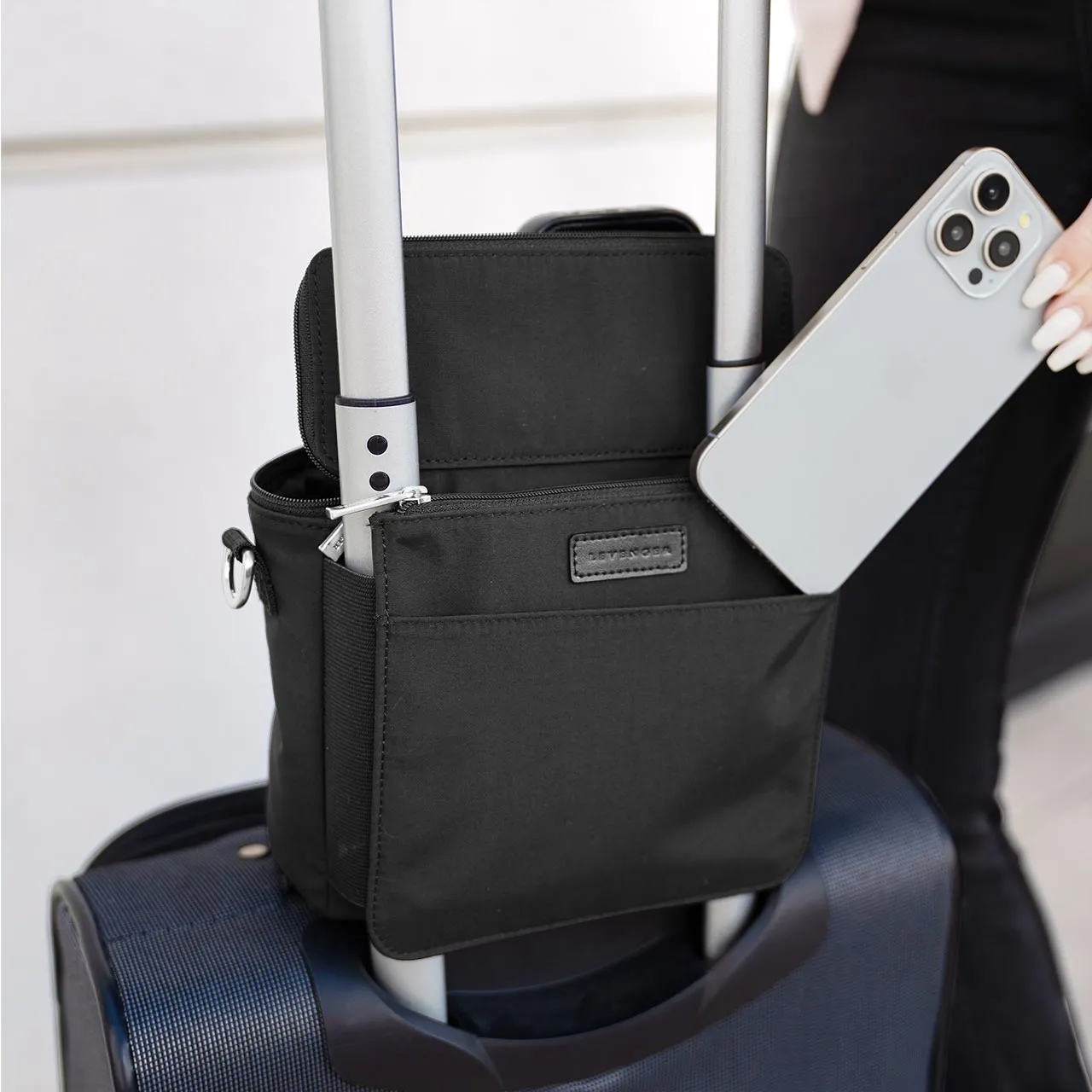 Onboard Travel Caddy